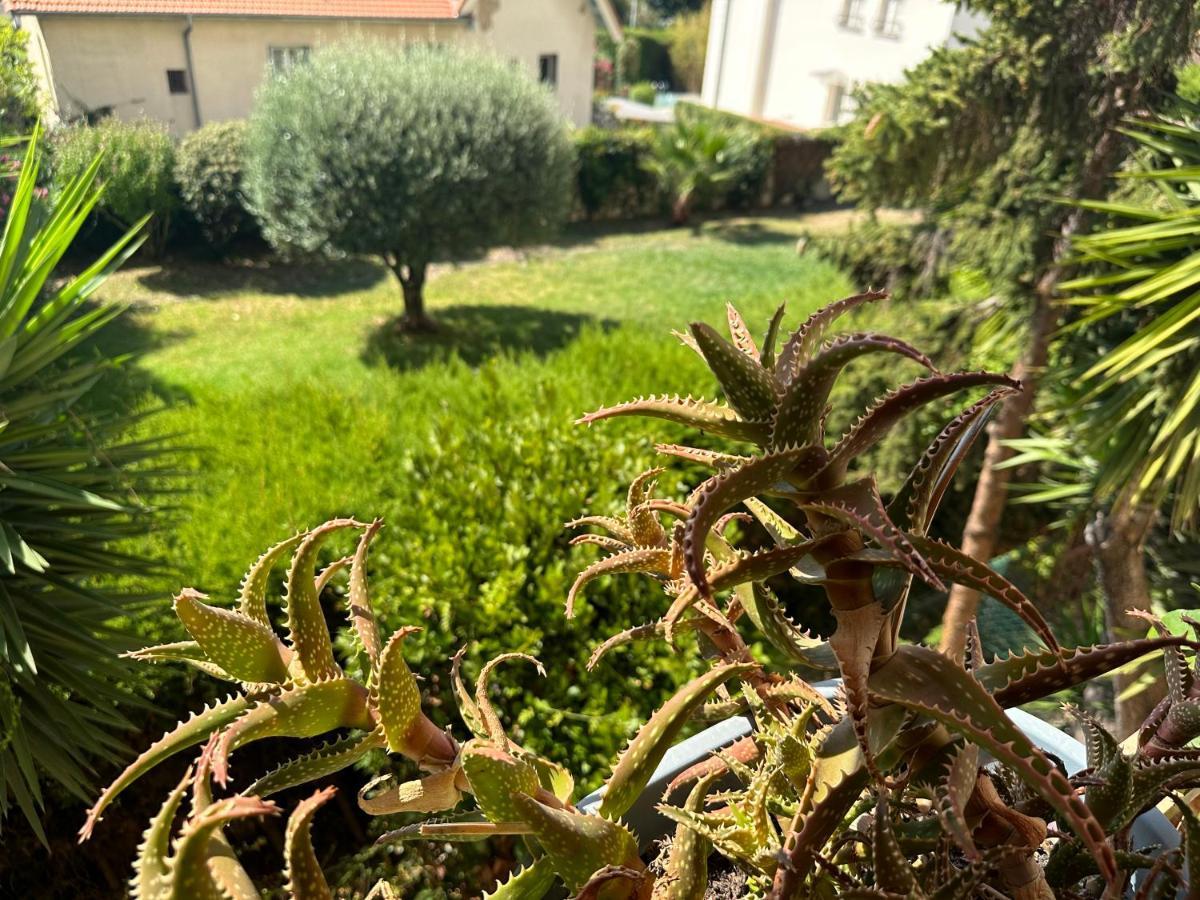Location De Chambre Privee Dans Residence Prive, Jardins Et Parking Gratuit 1 Min To Tramway Et 9 Min De Centre-Ville, Accessibilite A Plusieurs Transports Nizza Exterior foto